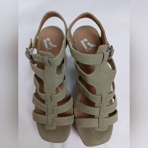 REPORT Olive Green Tan Sandals Chunky Heel Summer Strappy Design -(#1,003)